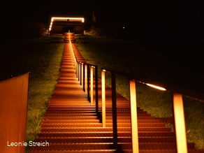 Himmelstreppe bei Nacht