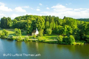 Valentinskapelle am Olper Obersee