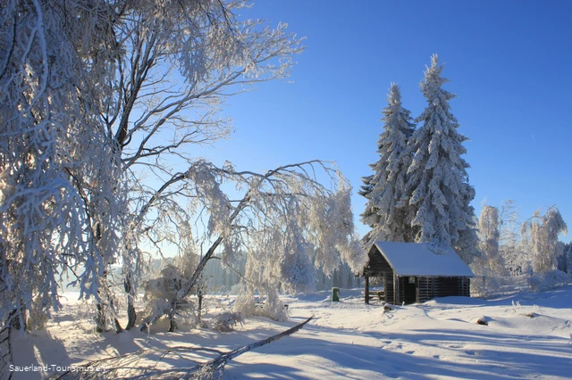 Wanderhütte am Skigebiet Olpe-Fahlenscheid