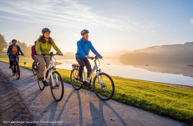 Radfahren am Hennesee